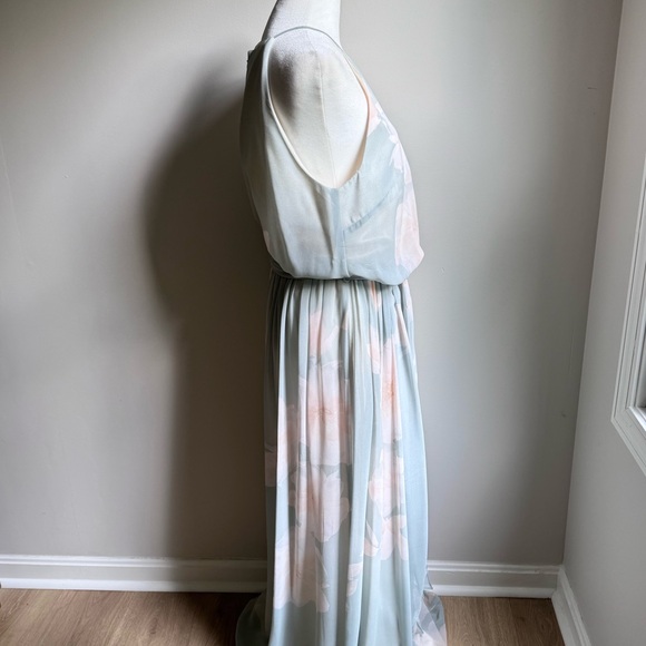 Donna Morgan Pastel Floral Maxi Halter Dress Size 10 - Picture 3 of 7